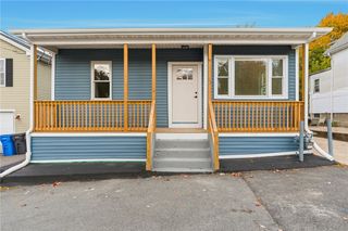 26 Alto Street, Cranston, RI 02920