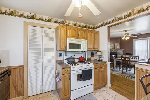 298 Liberty St, Bridgeville, PA 15017
