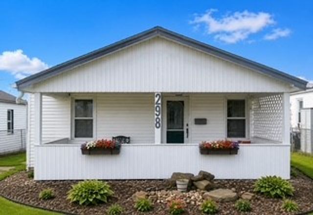 298 Liberty St, Bridgeville, PA 15017