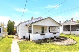 298 Liberty St, Bridgeville, PA 15017