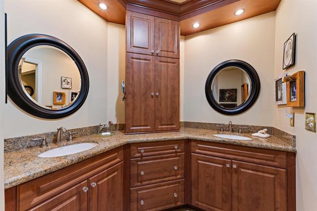 1143 Duncan Circle 101, Palm Beach Gardens, FL 33418