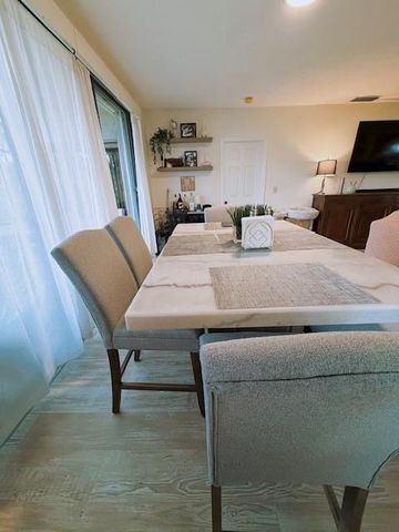 1143 Duncan Circle 101, Palm Beach Gardens, FL 33418