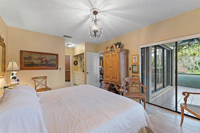 1143 Duncan Circle 101, Palm Beach Gardens, FL 33418