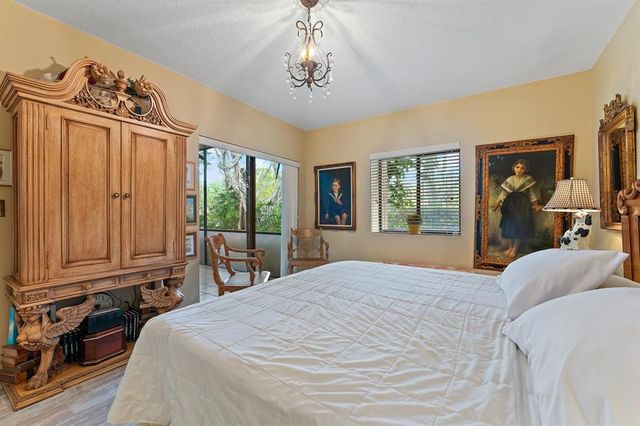 1143 Duncan Circle 101, Palm Beach Gardens, FL 33418