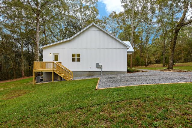 223 Lakewood Loop, Geneva, AL 36340