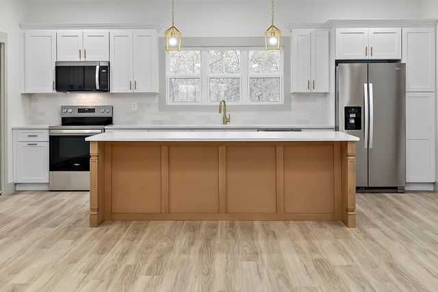 223 Lakewood Loop, Geneva, AL 36340