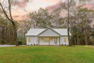 223 Lakewood Loop, Geneva, AL 36340