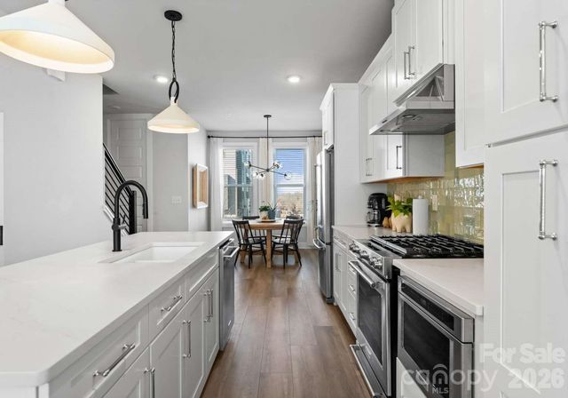 1737 Dunavant Street, Charlotte, NC 28203