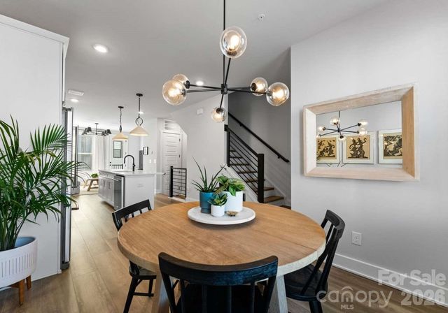 1737 Dunavant Street, Charlotte, NC 28203