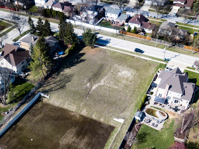 7123 Dunham Road, Downers Grove, IL 60516