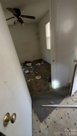 2715 Southwest Boulevard, Charlotte, NC 28216