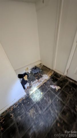 2715 Southwest Boulevard, Charlotte, NC 28216