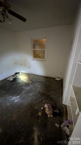 2715 Southwest Boulevard, Charlotte, NC 28216