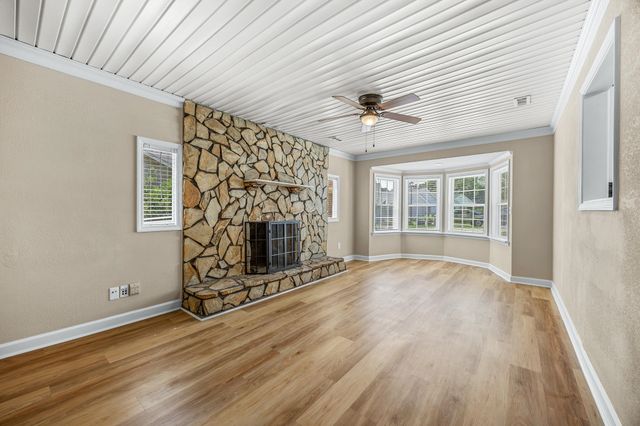 7990 Short Needle Ct., Murrells Inlet, SC 29576