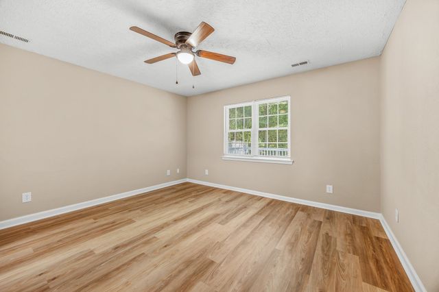7990 Short Needle Ct., Murrells Inlet, SC 29576