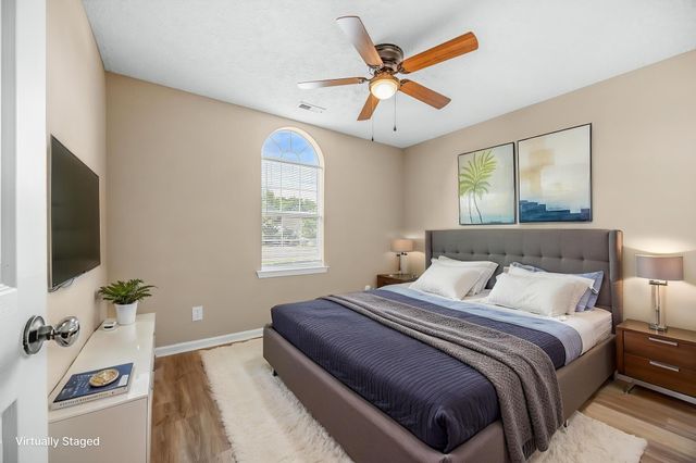 7990 Short Needle Ct., Murrells Inlet, SC 29576