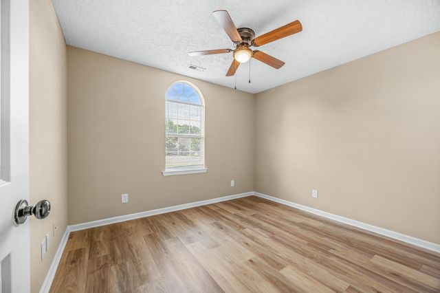 7990 Short Needle Ct., Murrells Inlet, SC 29576