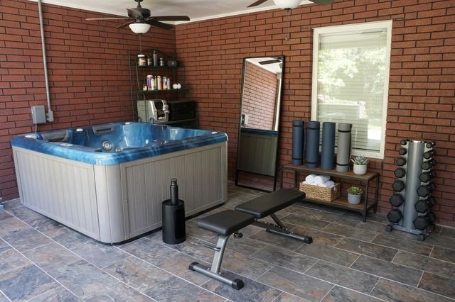 3920 W UNION RD, Millington, TN 38053
