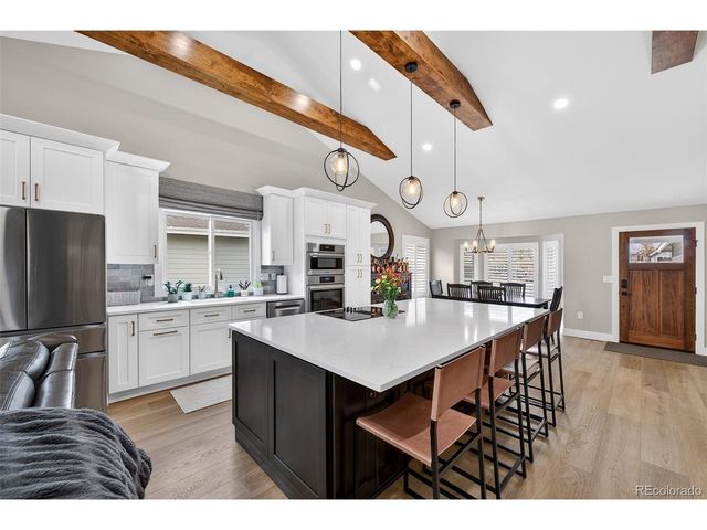 10 Long Spur, Littleton, CO 80127