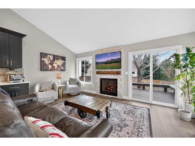 10 Long Spur, Littleton, CO 80127