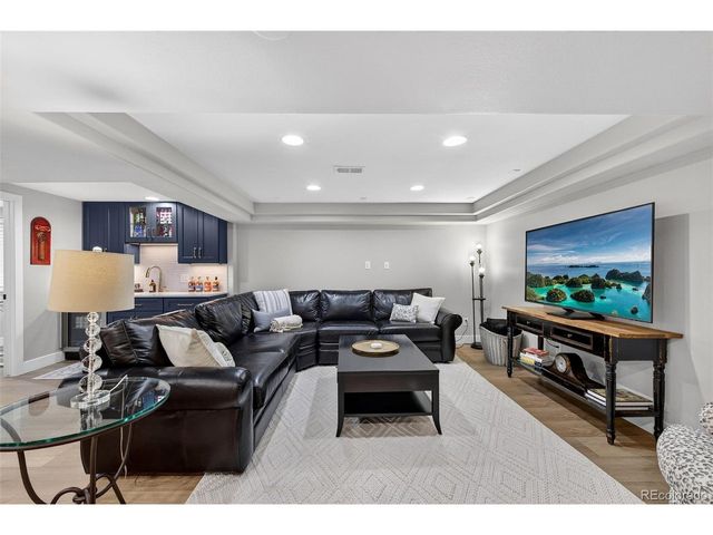 10 Long Spur, Littleton, CO 80127