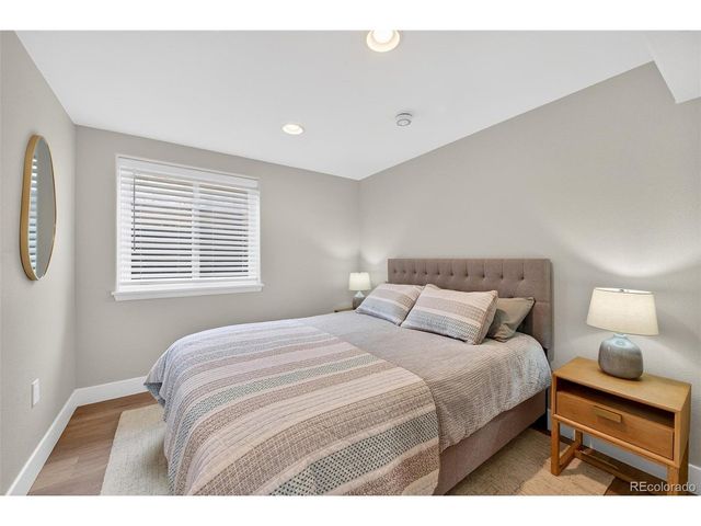 10 Long Spur, Littleton, CO 80127