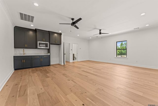 9189 Hillon Hood Rd, Denham Springs, LA 70726