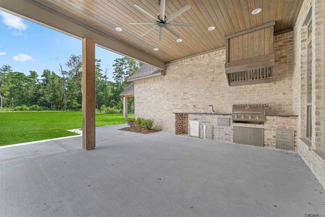 9189 Hillon Hood Rd, Denham Springs, LA 70726