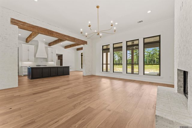 9189 Hillon Hood Rd, Denham Springs, LA 70726