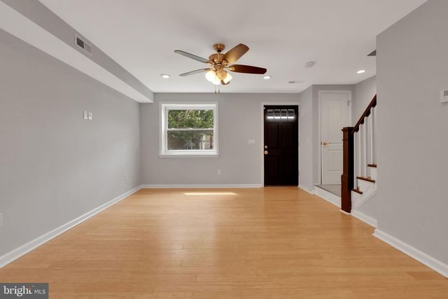 245 S CLINTON ST, Baltimore, MD 21224