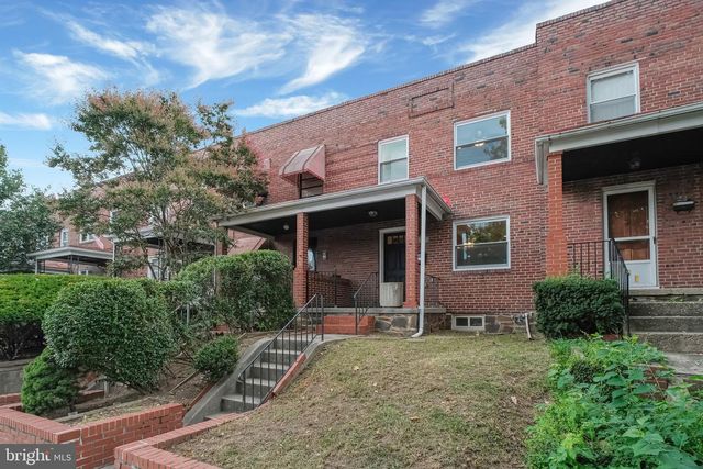 245 S CLINTON ST, Baltimore, MD 21224