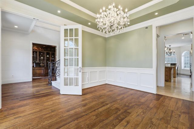 8582 State Highway 75 S, Huntsville, TX 77340