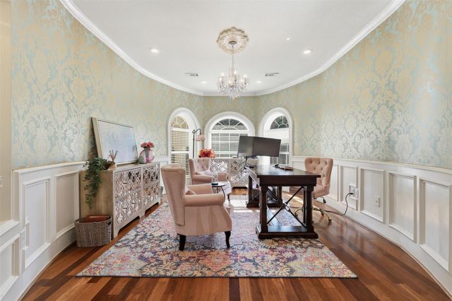 8582 State Highway 75 S, Huntsville, TX 77340