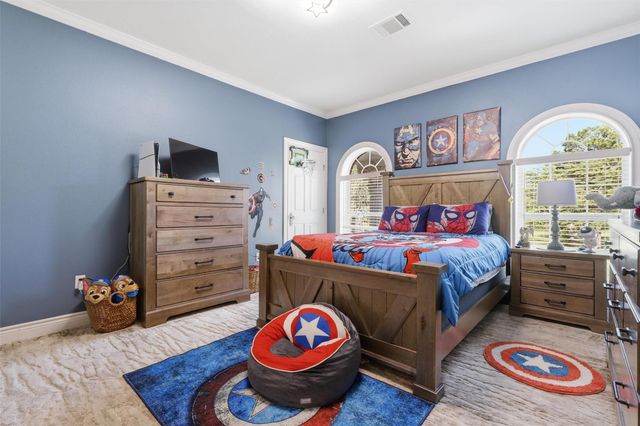 8582 State Highway 75 S, Huntsville, TX 77340