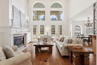 8582 State Highway 75 S, Huntsville, TX 77340