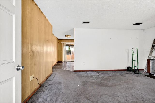 2104 SW 38TH AVENUE, Ocala, FL 34474