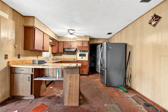 2104 SW 38TH AVENUE, Ocala, FL 34474