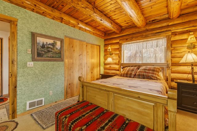 11010 Yonna Loop Drive, Bonanza, OR 97623