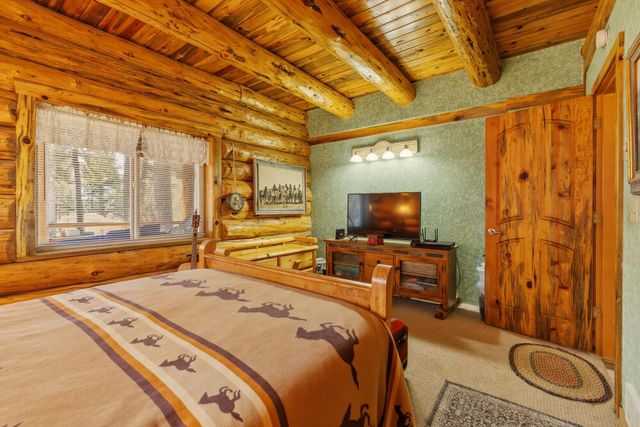 11010 Yonna Loop Drive, Bonanza, OR 97623