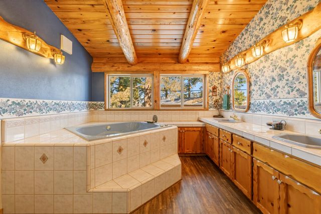 11010 Yonna Loop Drive, Bonanza, OR 97623