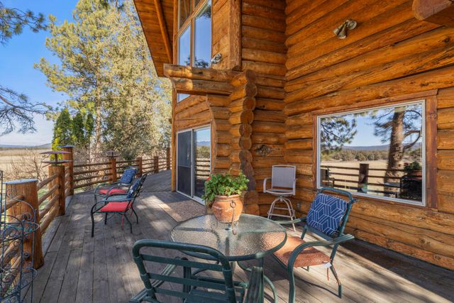 11010 Yonna Loop Drive, Bonanza, OR 97623