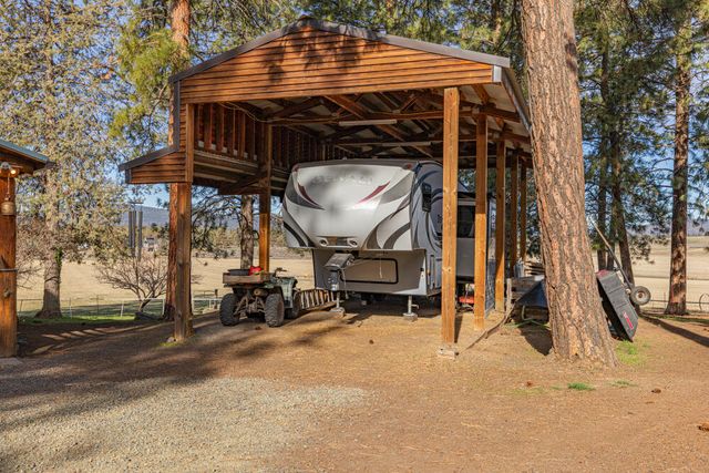 11010 Yonna Loop Drive, Bonanza, OR 97623