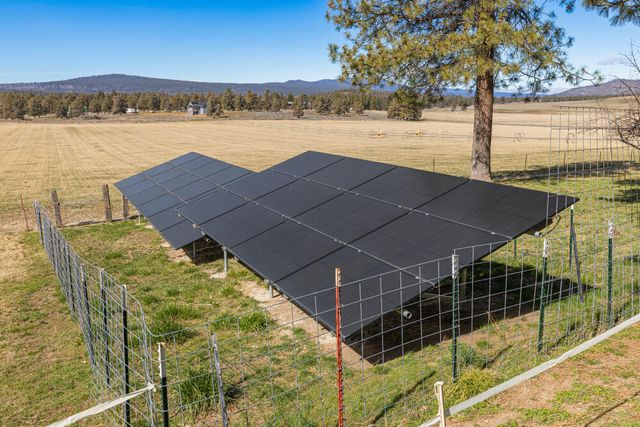 11010 Yonna Loop Drive, Bonanza, OR 97623