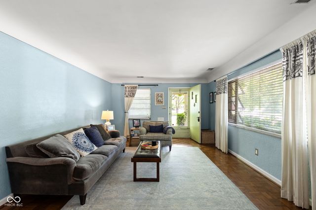 1602 Kessler Boulevard East Drive, Indianapolis, IN 46220