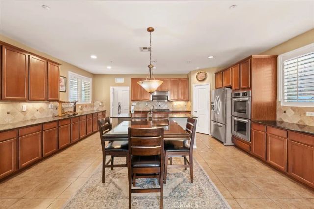 4795 Thornbush, Fontana, CA 92336
