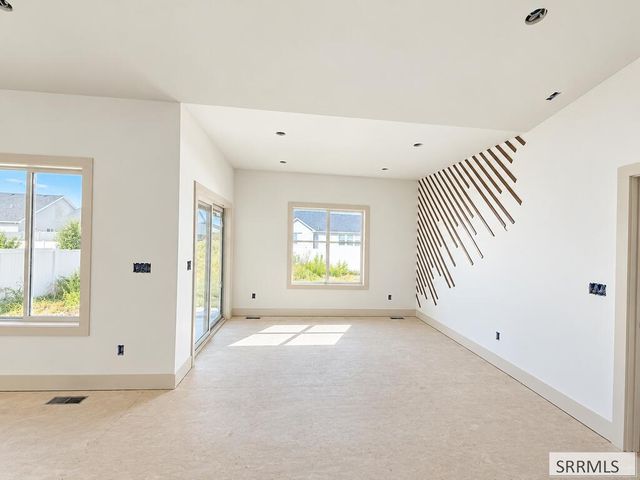5942 Lemhi Street, Idaho Falls, ID 83404