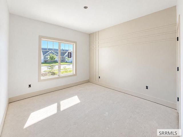 5942 Lemhi Street, Idaho Falls, ID 83404