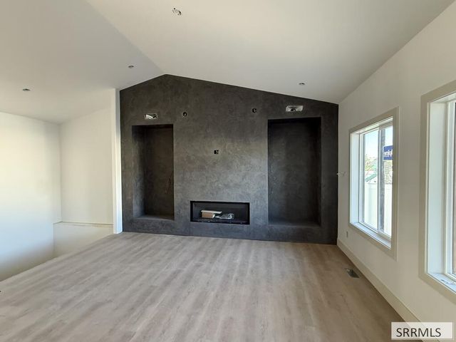 5942 Lemhi Street, Idaho Falls, ID 83404