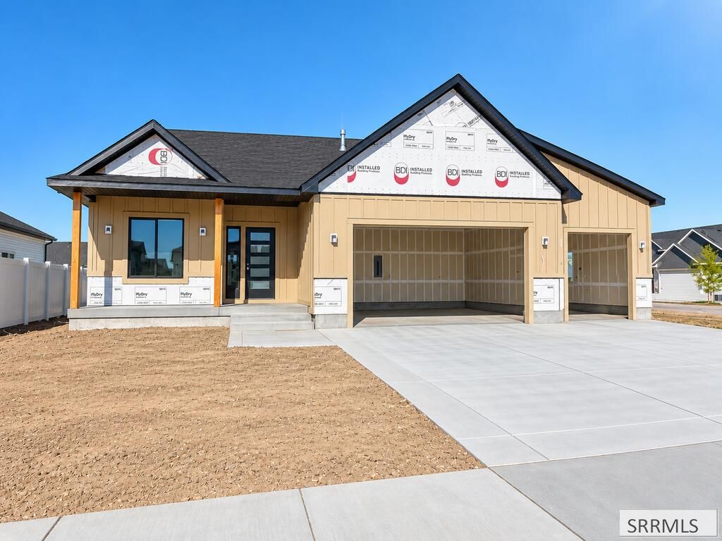 5942 Lemhi Street, Idaho Falls, ID 83404