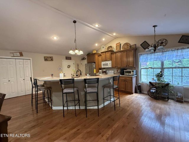 224 Victoria Circle, Jamestown, TN 38556